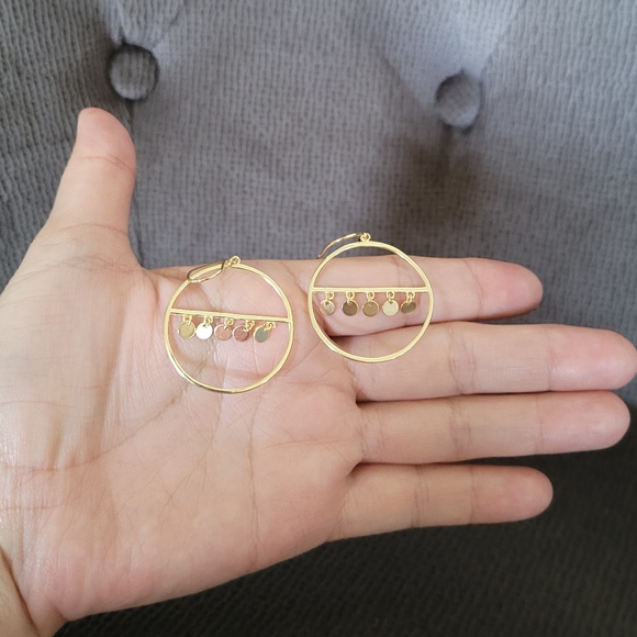 Stella Rose🌹Open Circle⭕ w/Discs📀 Earrings - Picture 7 of 13